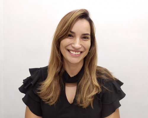 coordenadora do centro, kelly bignardi