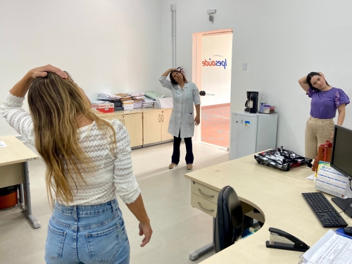 exercícios de ginástica laboral foto francielle nonato agecom