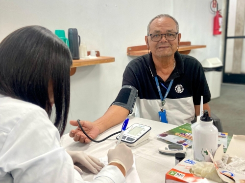 aferição de pressão arterial foto francielle nonato