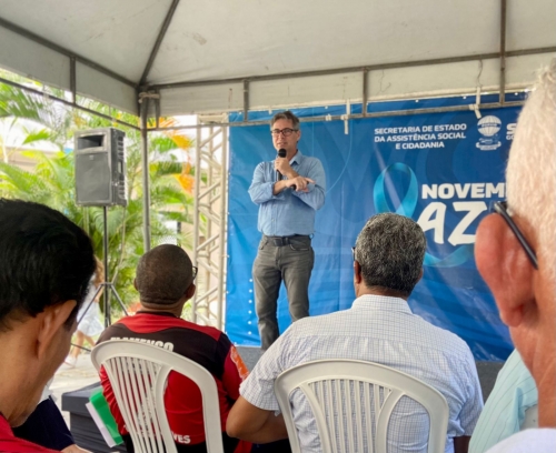 carlos alberto durante a palestra