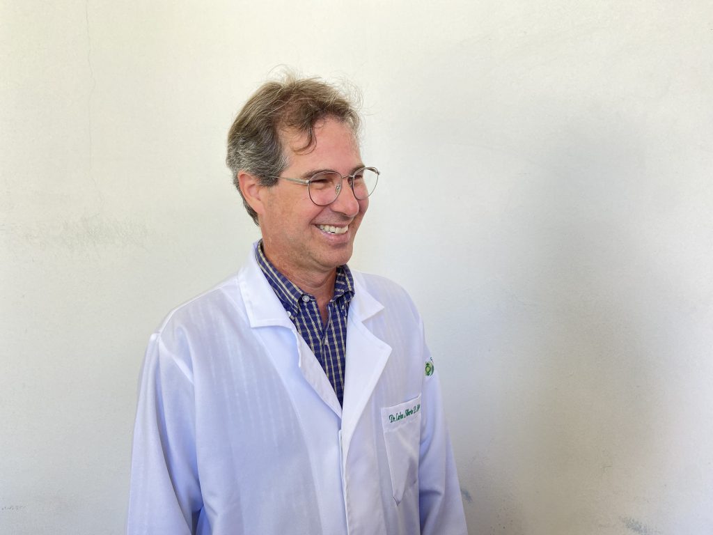 carlos alberto urologista