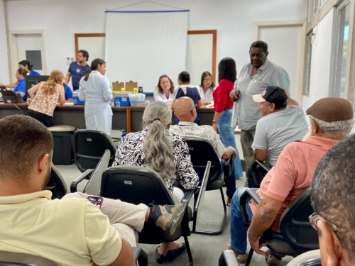 servidores aproveitaram para usufruir dos serviços disponibilizados pelo ipes até você