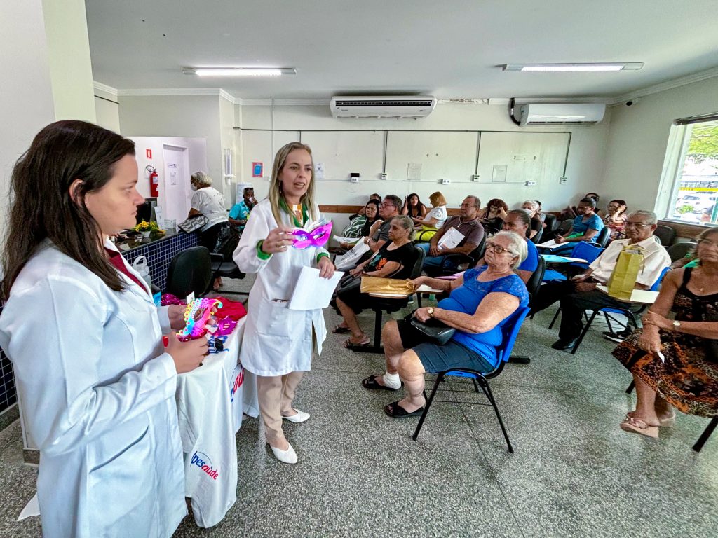 as palestrantes caronina morais e simone dantasjpg