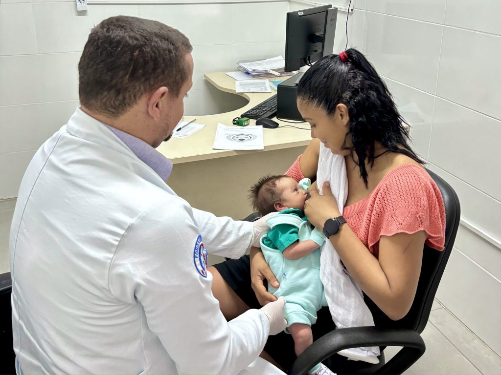 o pequeno ravi luca, filho de enilzeleine suellen também realizou o teste da linguinha no centro de especialidades foto francielle nonato