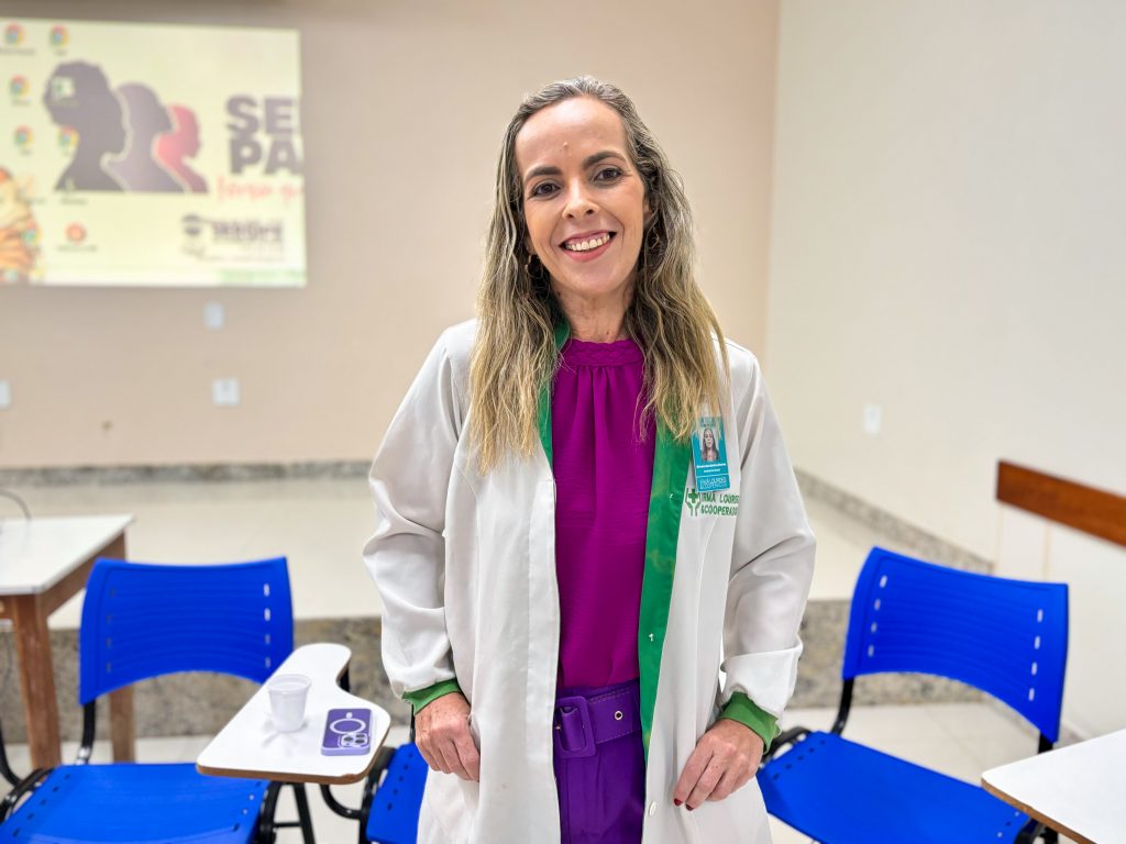 a assistente social simone dantas fez uma breve contextualização histórica sobre o dia 8 de março