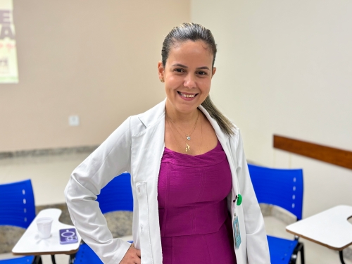 a assistente social do centro de endocrinologia e diabetes, zaira góis