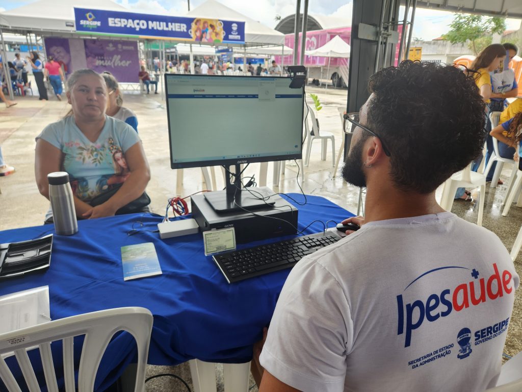 98c08685522b584226df07f364cf7bf4