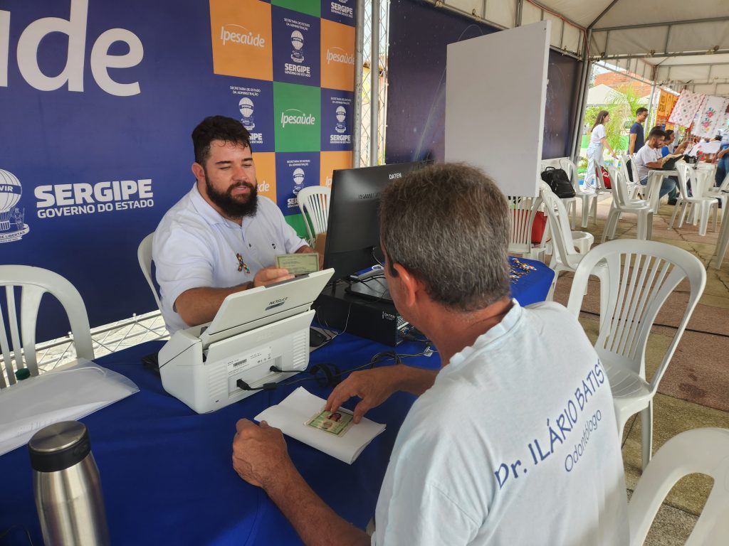 d122def7014d25107de9d9188af01fc5