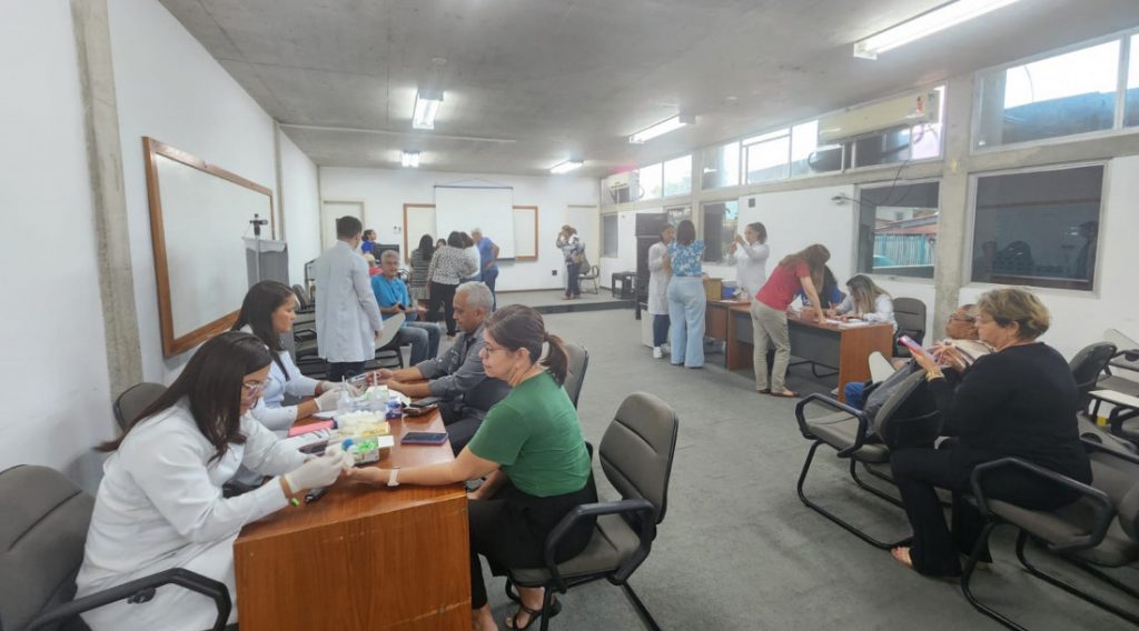 slide 958f42cd629b649ad082de17822fed4a