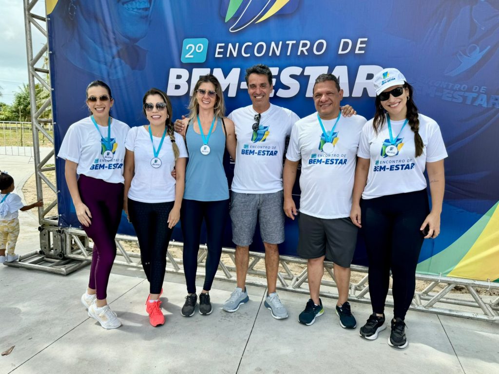 o presidente do ipesaúde, walter pinheiro, acompanhado pelo presidente do sergipeprevidência, josé roberto, da diretora de promoção à saúde, priscila kitawara, e coordenadoras