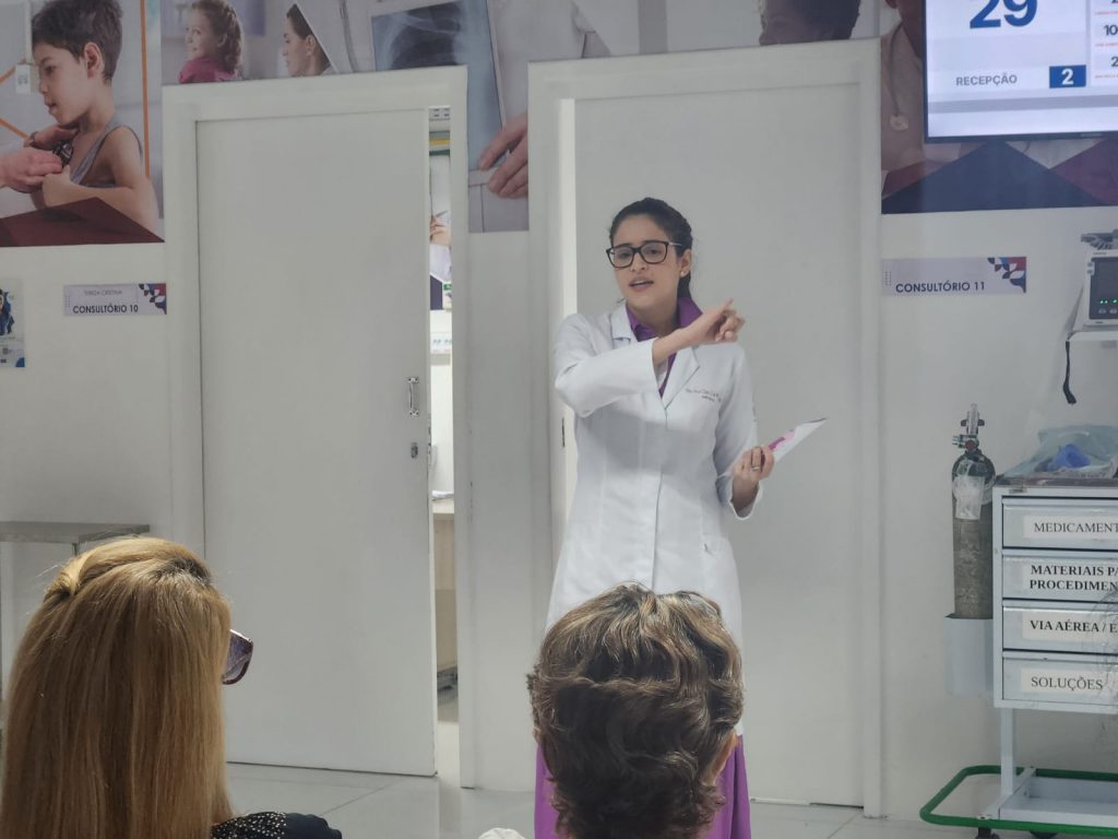 oncologista do grupo vitta, ana clara lopes foto ascom ipesaúde