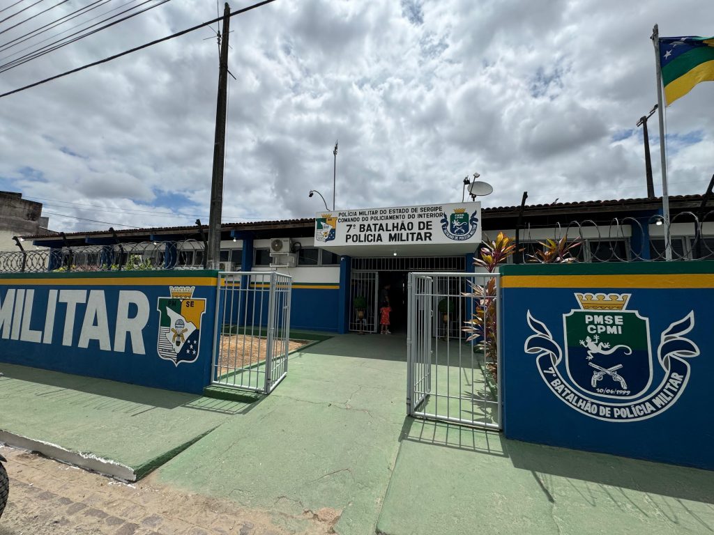 f16a64ee ad29 4705 88ab c760dccd0deb