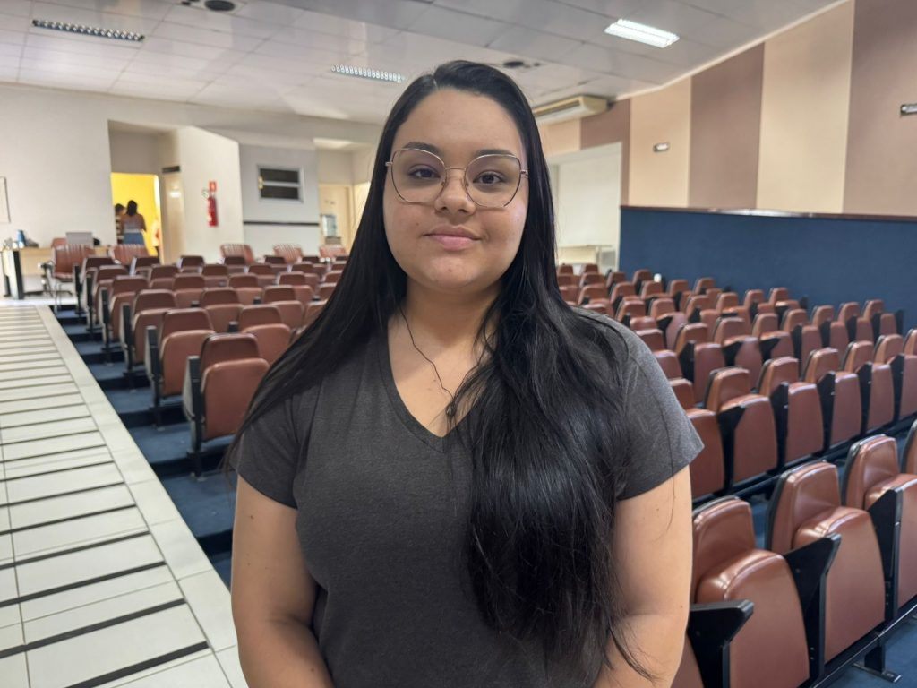 a beneficiária letícia almeida