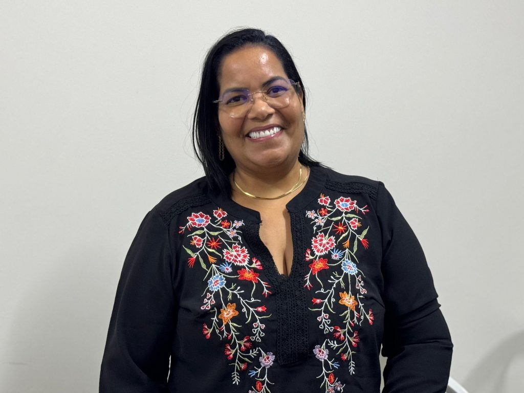 lucia alves professora