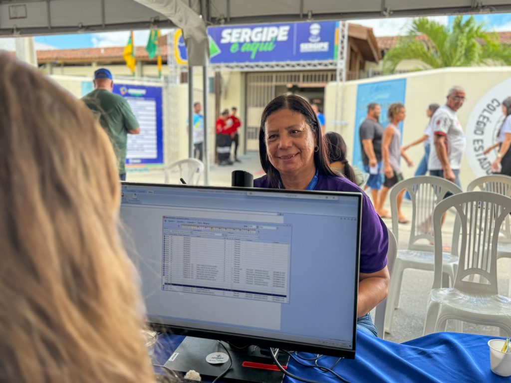 03c0eb80579f9581eeb04ed9994715be