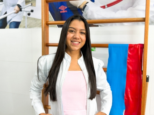 fisioterapeuta lillian santos, profissional do ipesaúde de simão dias